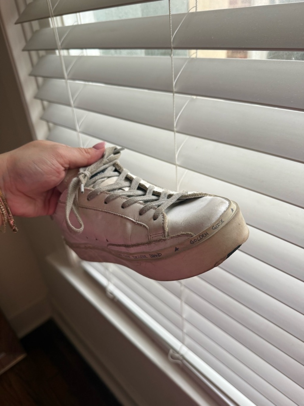 Golden Goose Sneakers - Picture 7 of 9